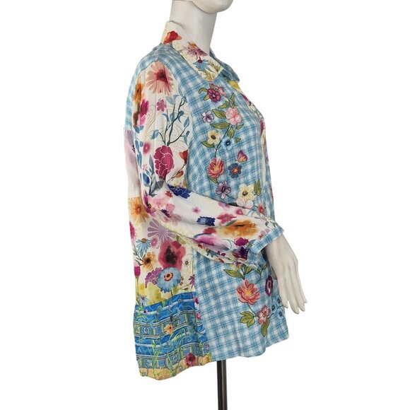 John Mark Women’s Shirt Top Embroidered Floral 3/4 Sleeve Button  Tunic  (9) - Picture 3 of 12